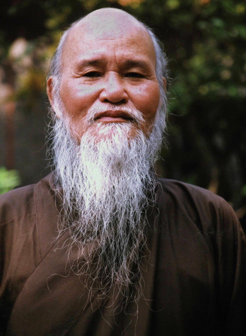 Vietnamese founder of outlawed Buddhist sect dies in prison