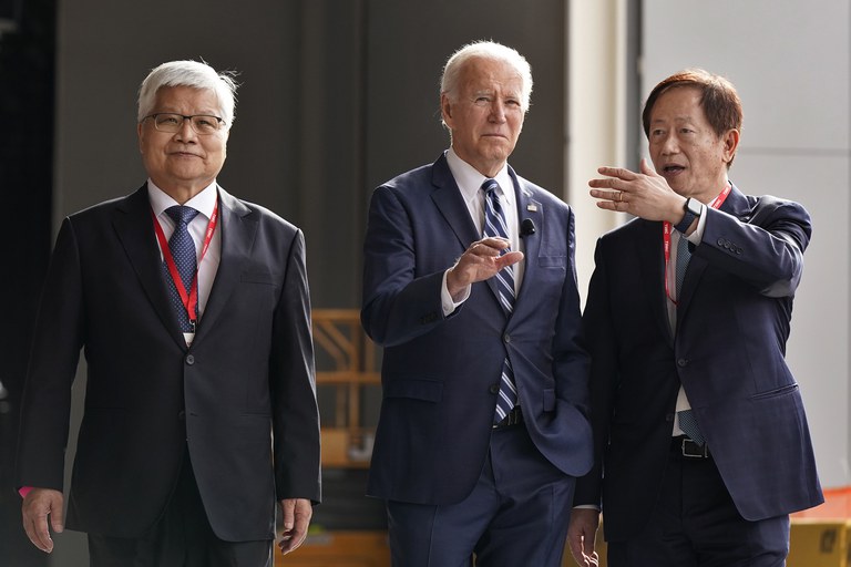 Senate finance committee approves Taiwan tax bill