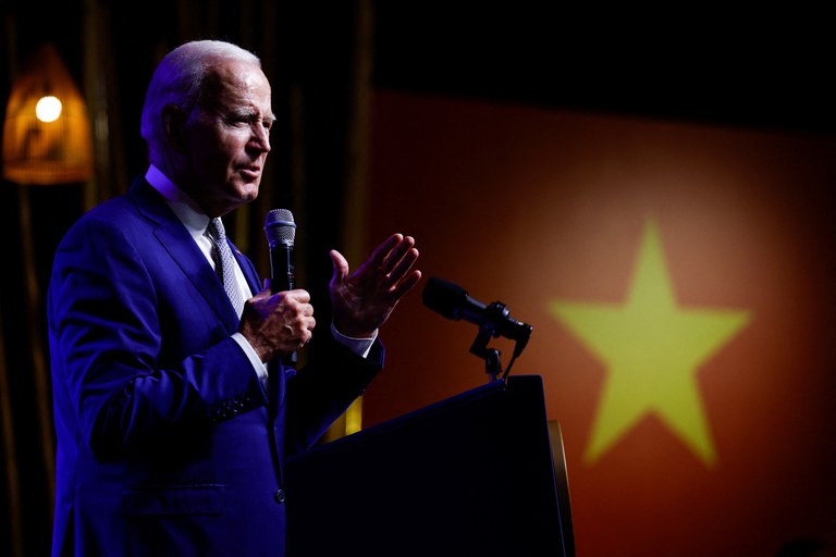 US, Vietnam raise relations to highest level