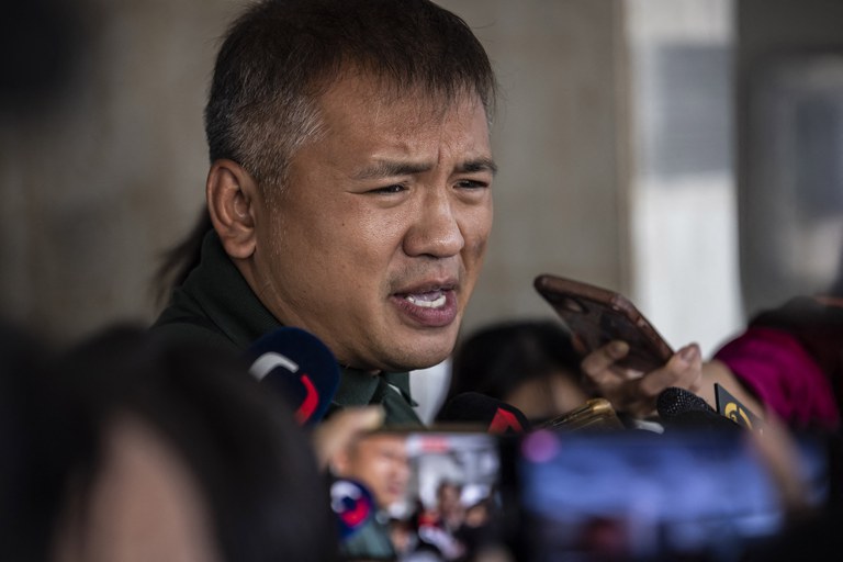 Hong Kong journalist incommunicado, feared detained in Beijing