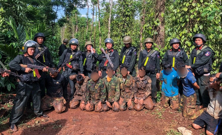 Vietnam court starts trial of 100 accused in Dak Lak shootings